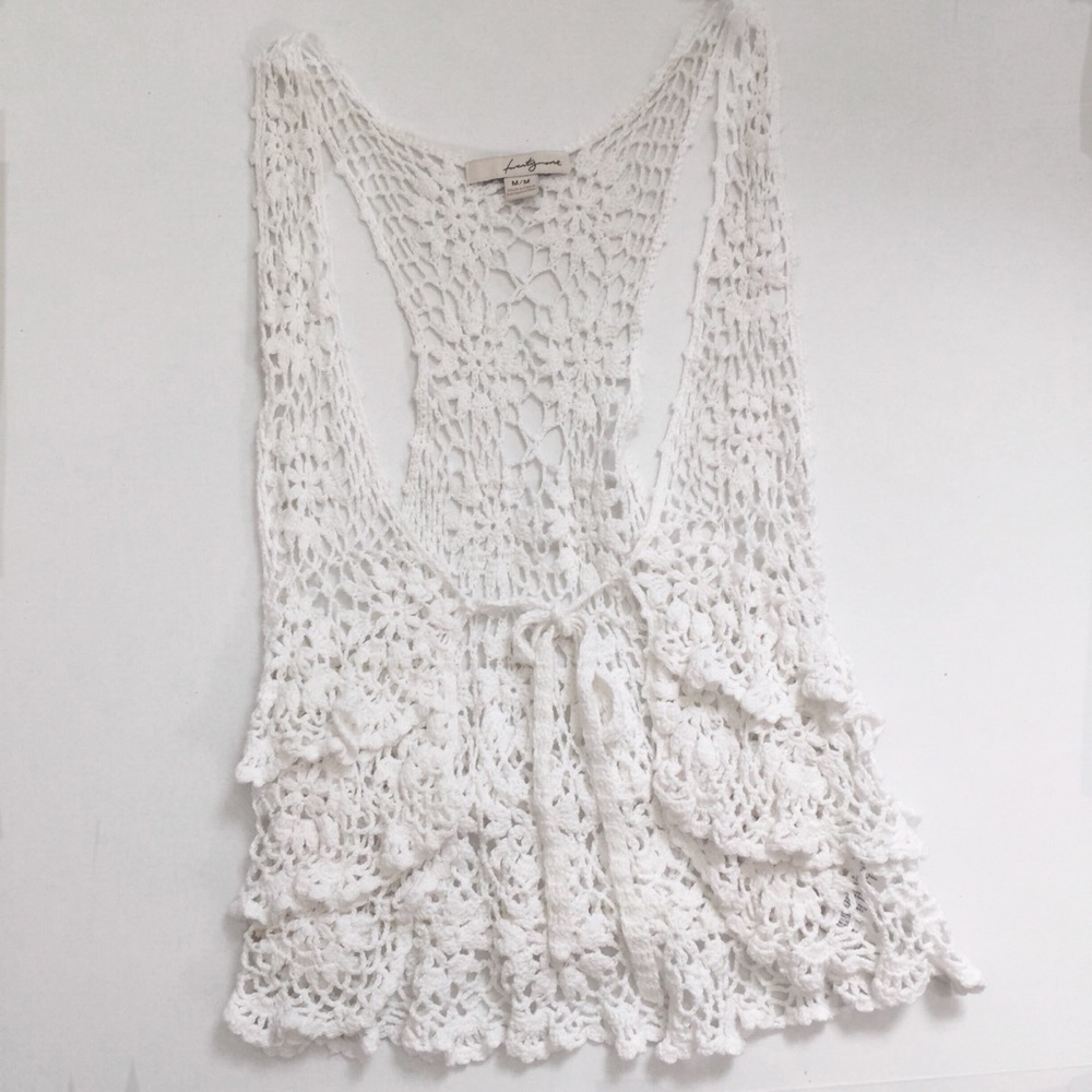 White lace vest